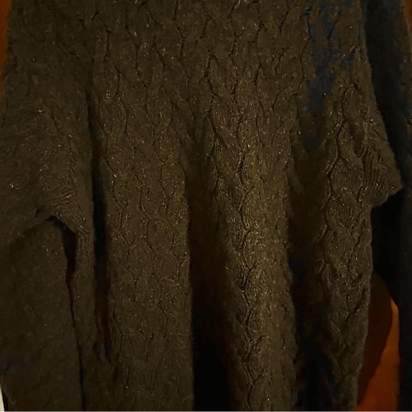 Vintage LL Bean Fisherman Cable Knit Turtleneck Wool/Silk Sweater Scotland - Picture 3 of 5